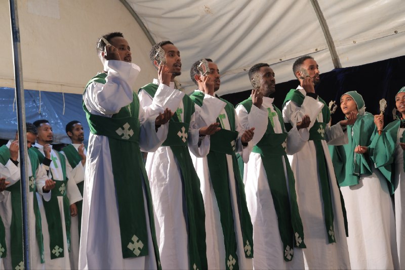 የደብረ ታቦር በዓል አከባበር  በደ/ነ/ ቅ/ዮሐንስ እና መ/ጎ/ቅ/ማርያም ቤ/ክ በታላቅ ድምቀት ተከበረ።
