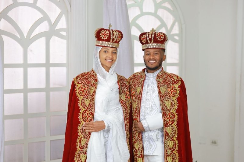 "ሁለቱም አንድ አካል ይኾናሉ ፤ ይህ ነገር ጥልቅ ፤ ረቂቅ ምሥጢር ነው ፤ እኔም ለክርስቶስና ለቤተክርስቲያን ምሳሌ አድርጌ እናገረዋለሁ፡፡" ሃይማኖተ አበው ዘስምዓት